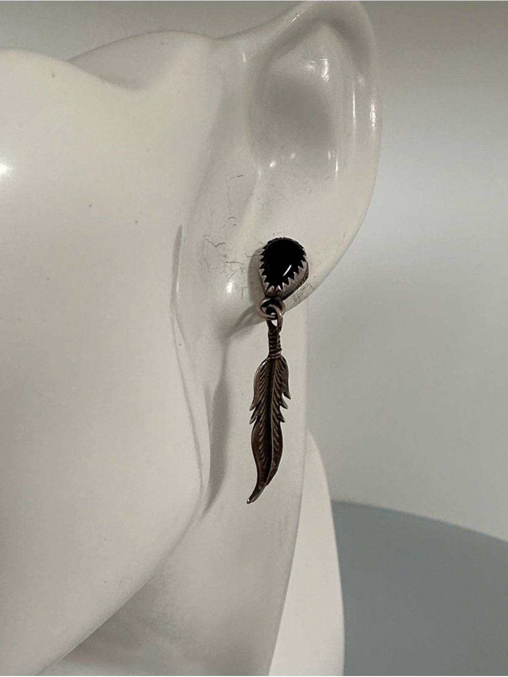 925 sterling silver Onyx gems earrings
